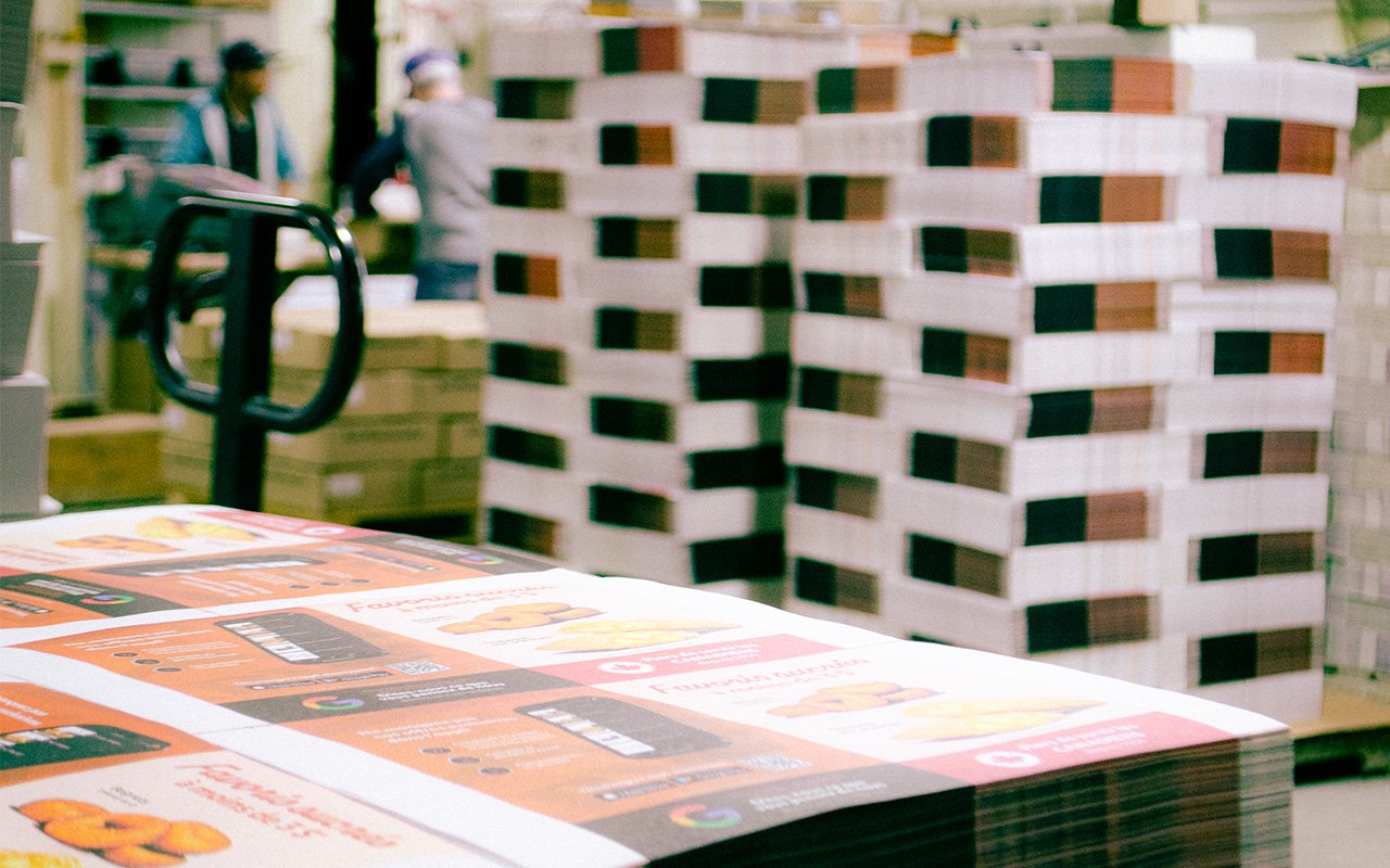 1280x800-Placemats-Stack-DSC_0265